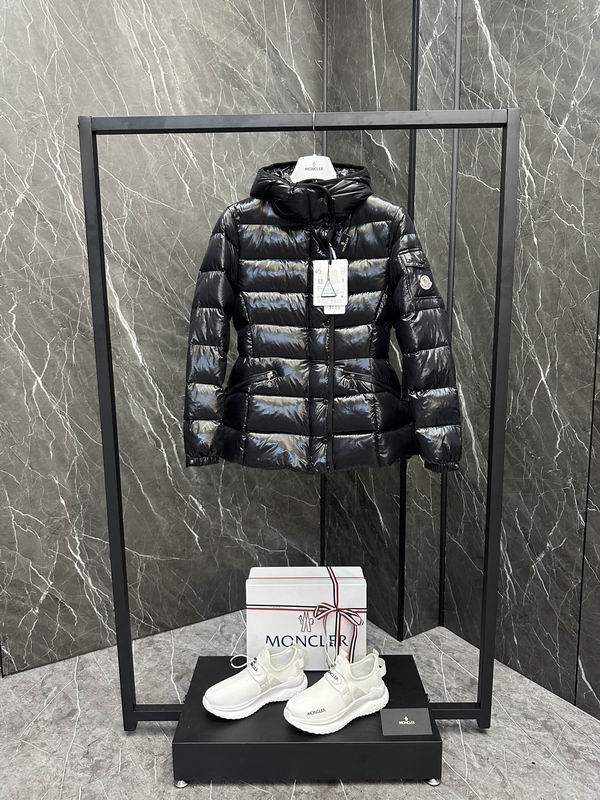 Moncler Down Jacket Wmns ID:20250918-139